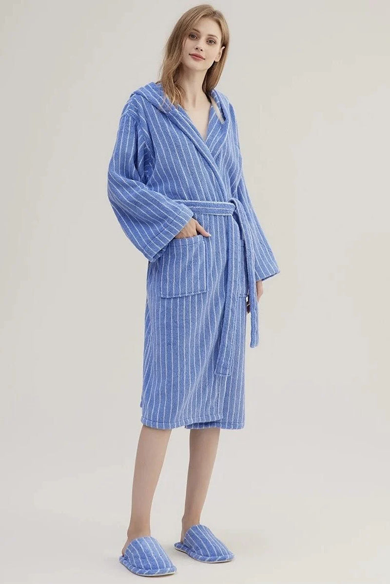 Luxurious Blue Retro Hooded Stripe Bathrobe - 100% Organic Long-Stapled Cotton for Ultimate Comfort